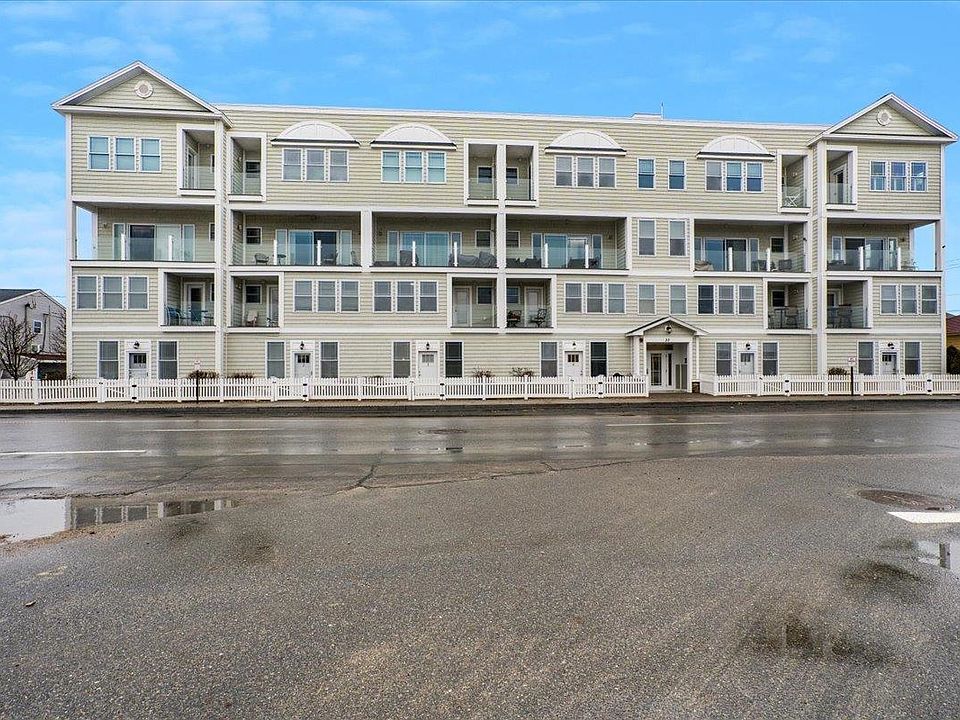 1st image of 33 Ocean Boulevard #3