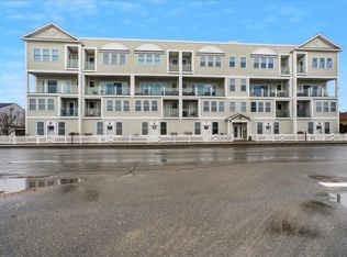 33 Ocean Blvd #3, North Hampton, NH 03862