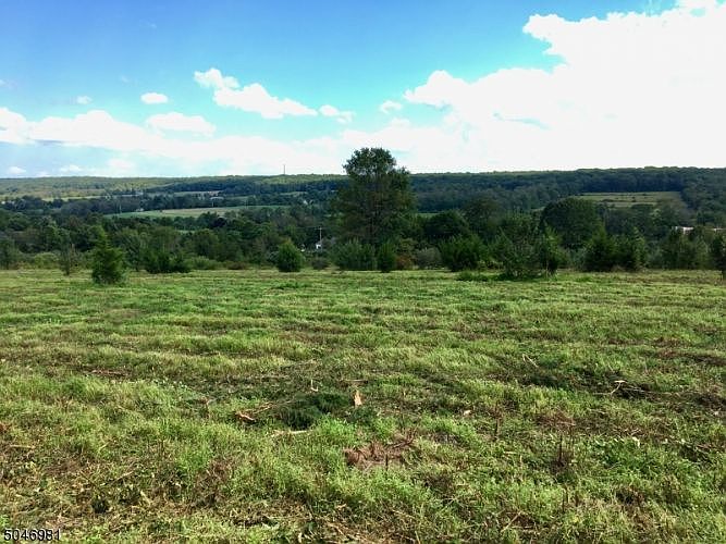 2nd image of 65 Rocktown Rd