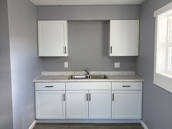 3rd image of 1902 1st Ave #11512601