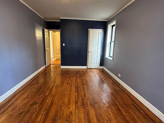 4th image of 1200 College Ave APT 4L