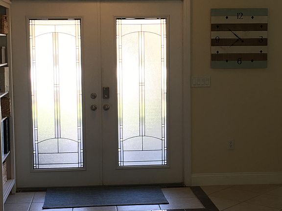 2nd image of 127 Da Vinci Dr