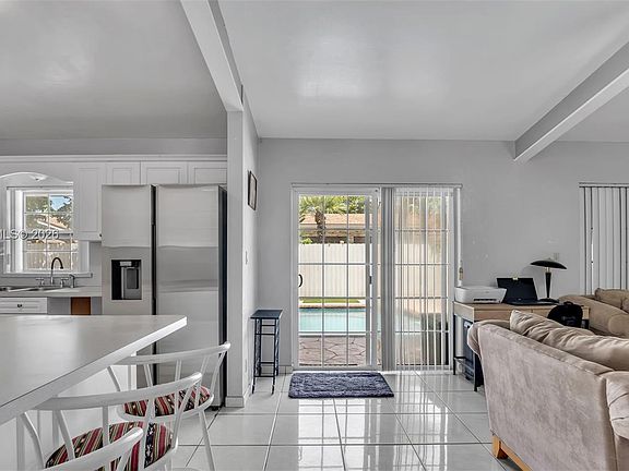 5th image of 13971 SW 109th St