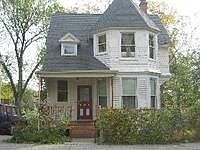 2nd image of 7 W Center St