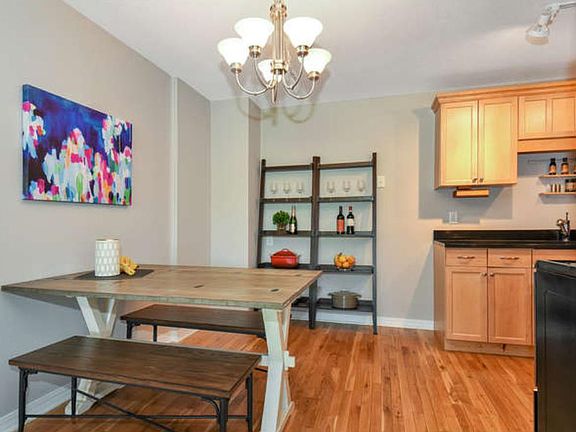 4th image of 2700 W 44th St APT 415
