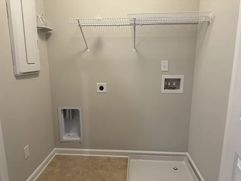 381 Northaven Ave — Photo 22