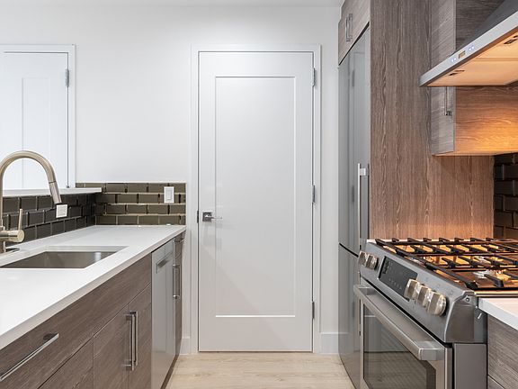 4th image of 47-27 5th St #3B