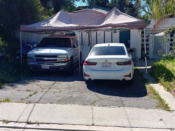 8912 Bachry Pl, Sunland, CA 91040