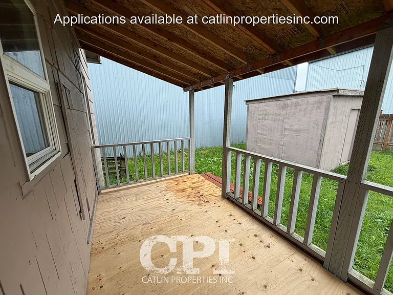 305 Rosewood St — Photo 19