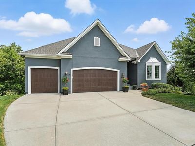 6025 Vardon Dr, Parkville, MO, 64152