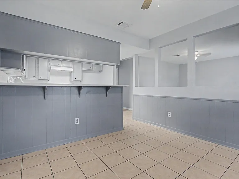 7410 Sawmill Trl — Photo 8