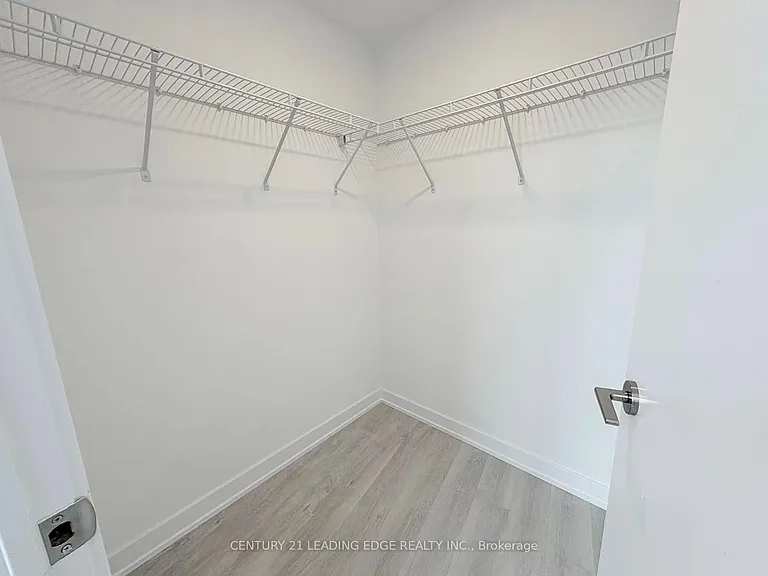 15 Richardson St #1207 — Photo 4