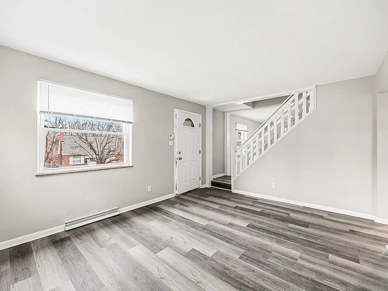 4765 Hardwick Dr — Photo 9
