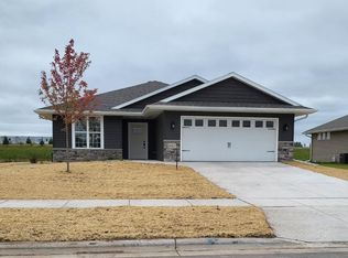 2517 Tipperary Trl, De Pere, WI 54115