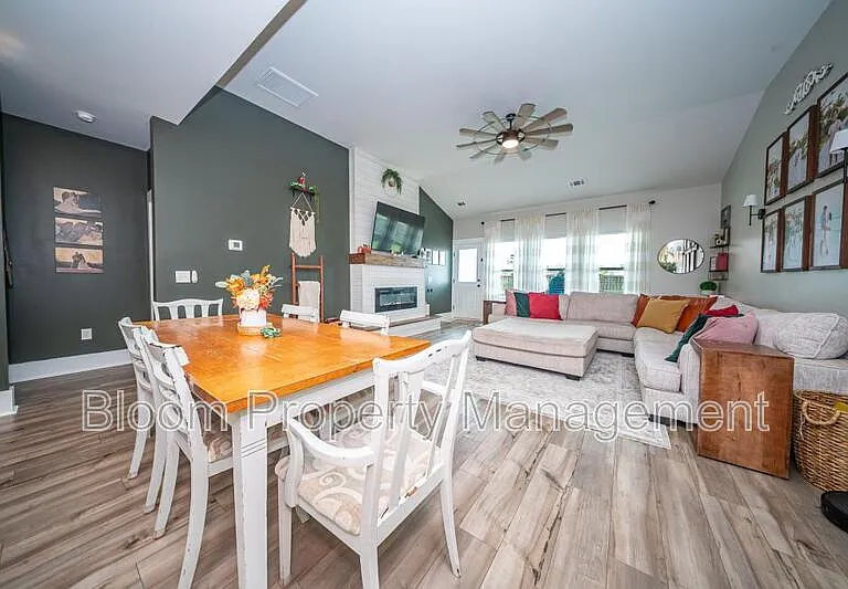 5008 Cedar Brush Ct — Photo 11