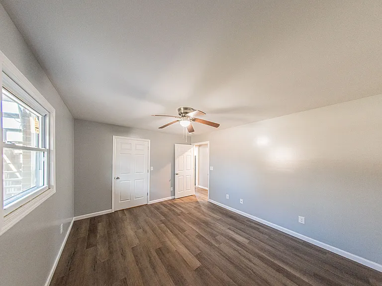 120 Lake Dr #3 — Photo 24