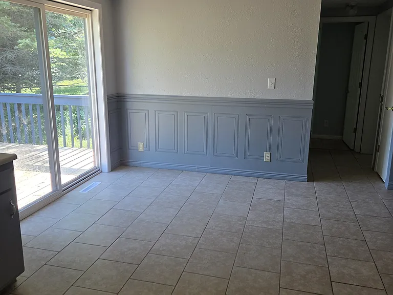 5015 Highland Dr — Photo 6