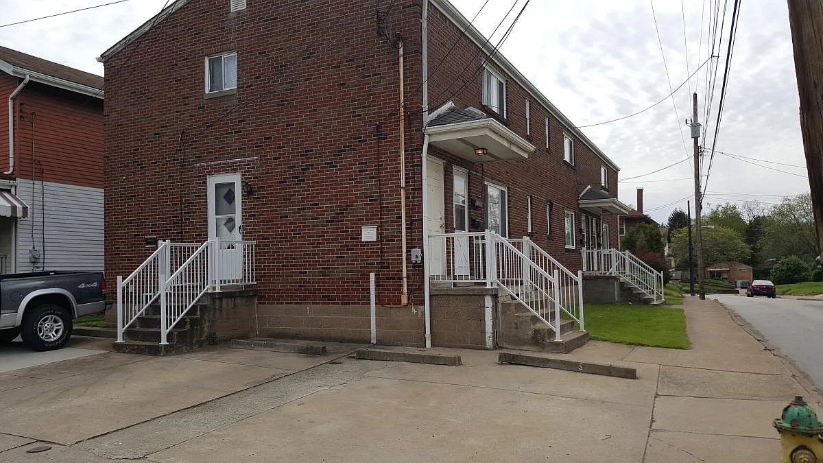 1 bed, $720 — Photo 2
