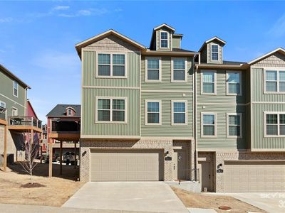 2810 W Auburn Dr, Fayetteville, AR, 72704