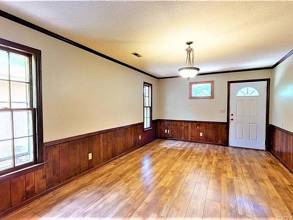 4th image of 3811 Northgate Cir