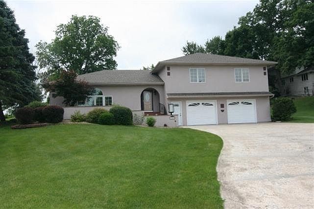 1st image of 1349 S 20th Ave W