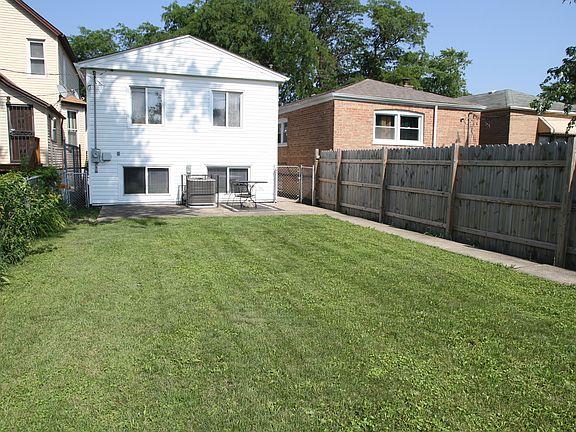 4th image of 9042 S Emerald Ave