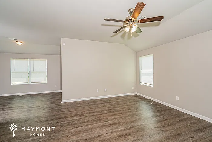 3 bed, 2.0 bath, 1480 sqft, $1,495 — Photo 3