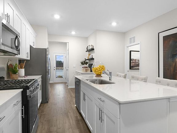 7th image of this home