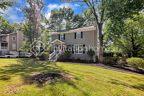 4877 Hawk Trl NE Photo 1