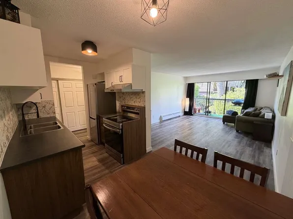 1045 Howie Ave #208, Coquitlam, BC V3J 1T5