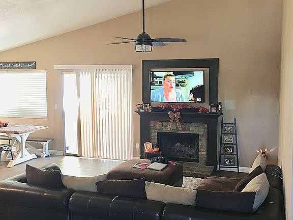 4th image of 5343 Carlo Ct