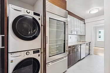 Rented by 165 E 66 Street Residential Owner LLC