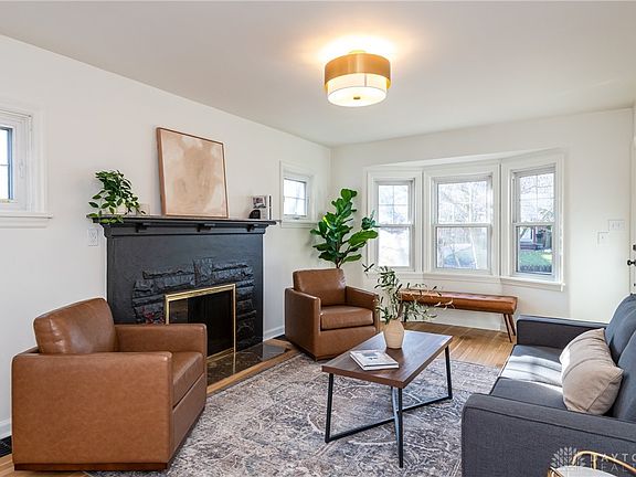 5th image of 3016 Hillside Ave