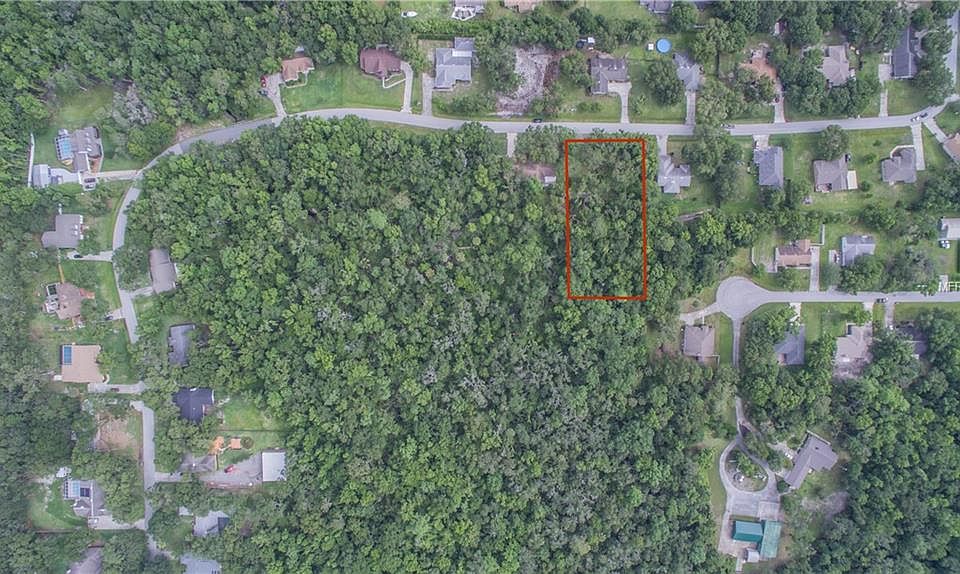 1st image of Forestwood Dr E