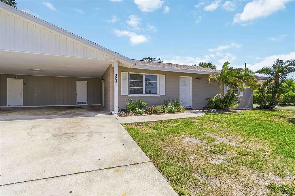 2 bed, 2.0 bath, 1156 sqft, $2,000 — Photo 1