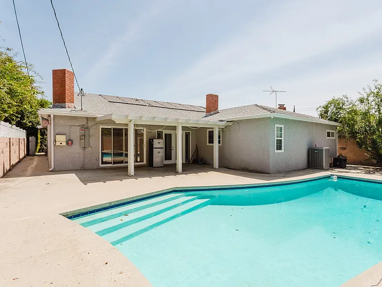 17419 Blackhawk St — Photo 50