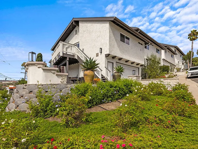 226 Avenida De La Grulla — Photo 13