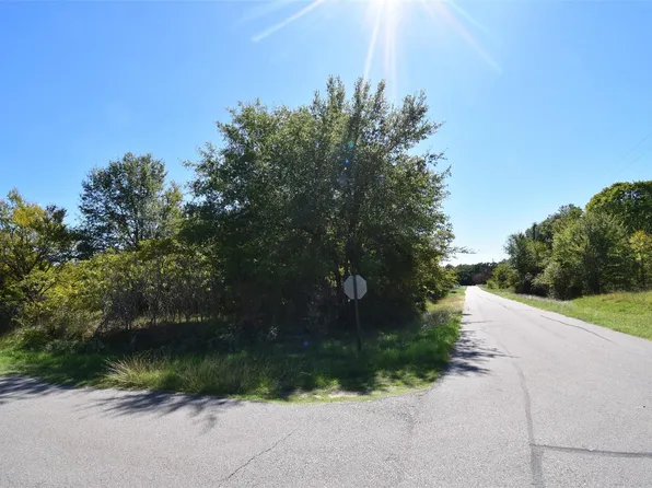 1131 Bora Bora St, Tool, TX 75143