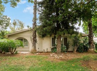 1313 Via Santiago UNIT A, Corona, CA 92882