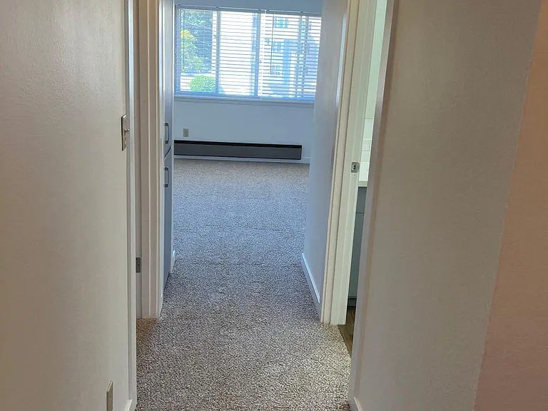 702 S Yakima Ave #5 — Photo 16