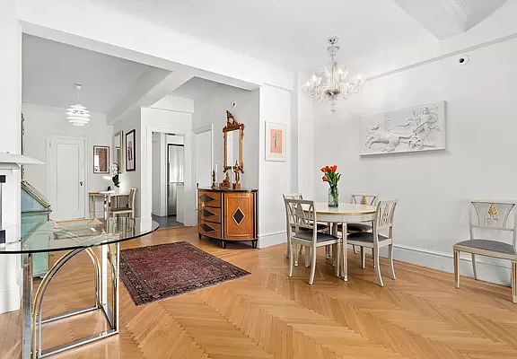 2nd image of 91 Central Park W APT 6F