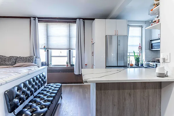 Sold by Keller Williams Realty Landmark | media 11
