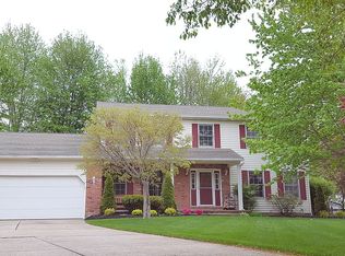 6969 S Camelot Dr, Mentor, OH 44060
