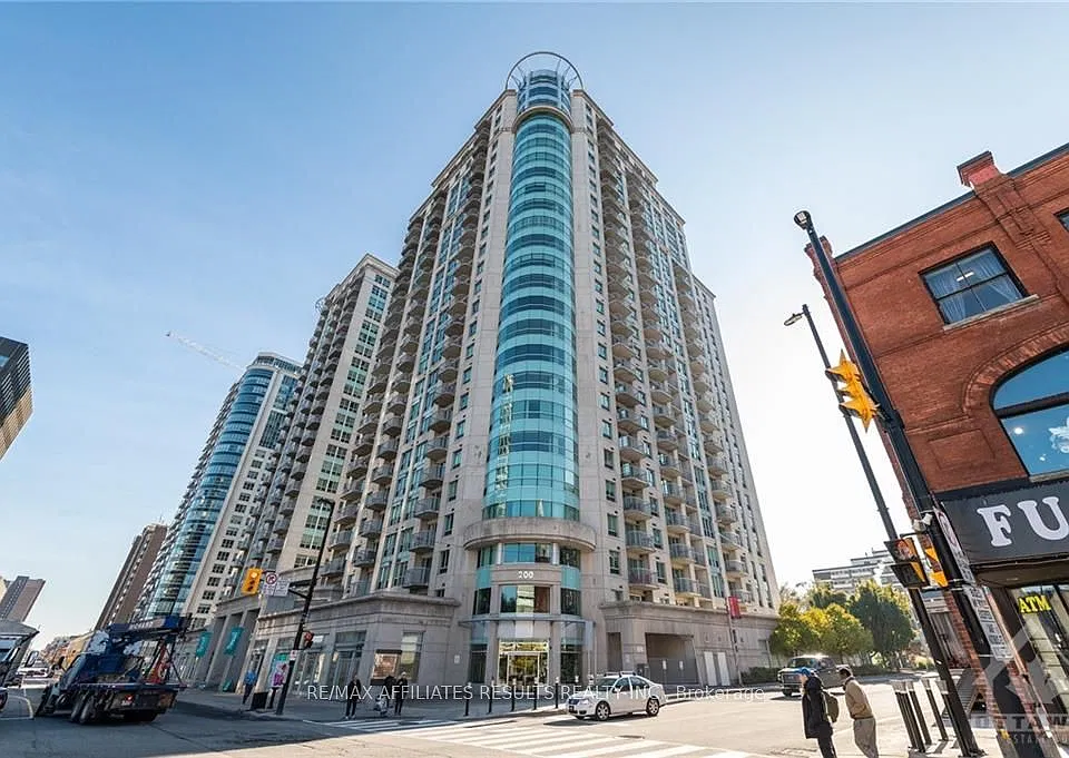 200 Rideau St #410