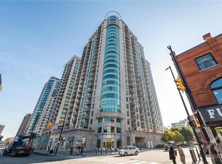200 Rideau St #410, Ottawa, ON K1N5Y1