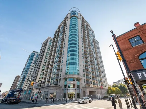 200 Rideau St, Ottawa, ON