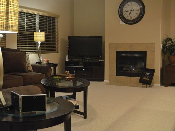 2nd image of 12942 Camino De Oro Pl