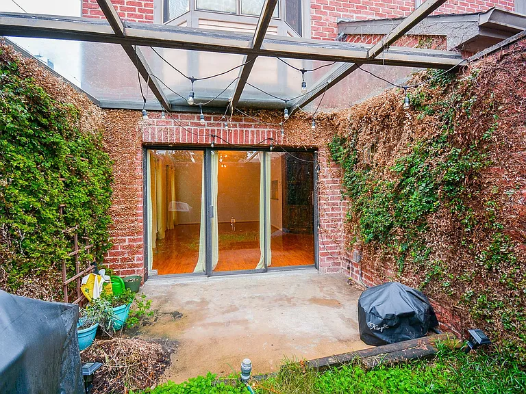 7447 Cambridge St #115 — Photo 5