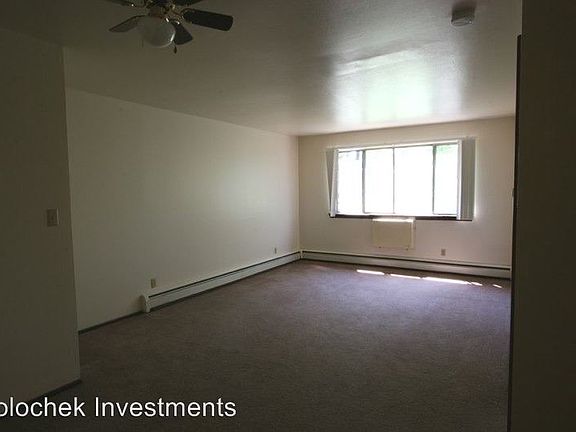 3rd image of 2637 N Frederick Ave APT 101