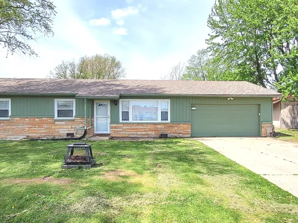 611 N 11th St, Middletown, IN 47356